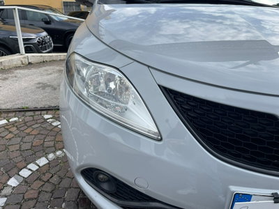 Lancia Ypsilon 1.2 69 CV 5 porte GPL Ecochic Gold (7)