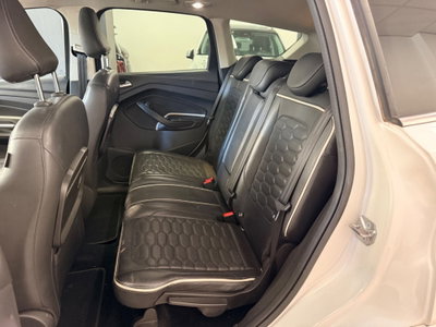 Ford Kuga 2.0 TDCI 150 CV S&S 4WD Vignale (7)
