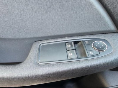 Renault Clio TCe 100 CV 5 porte Business (14)