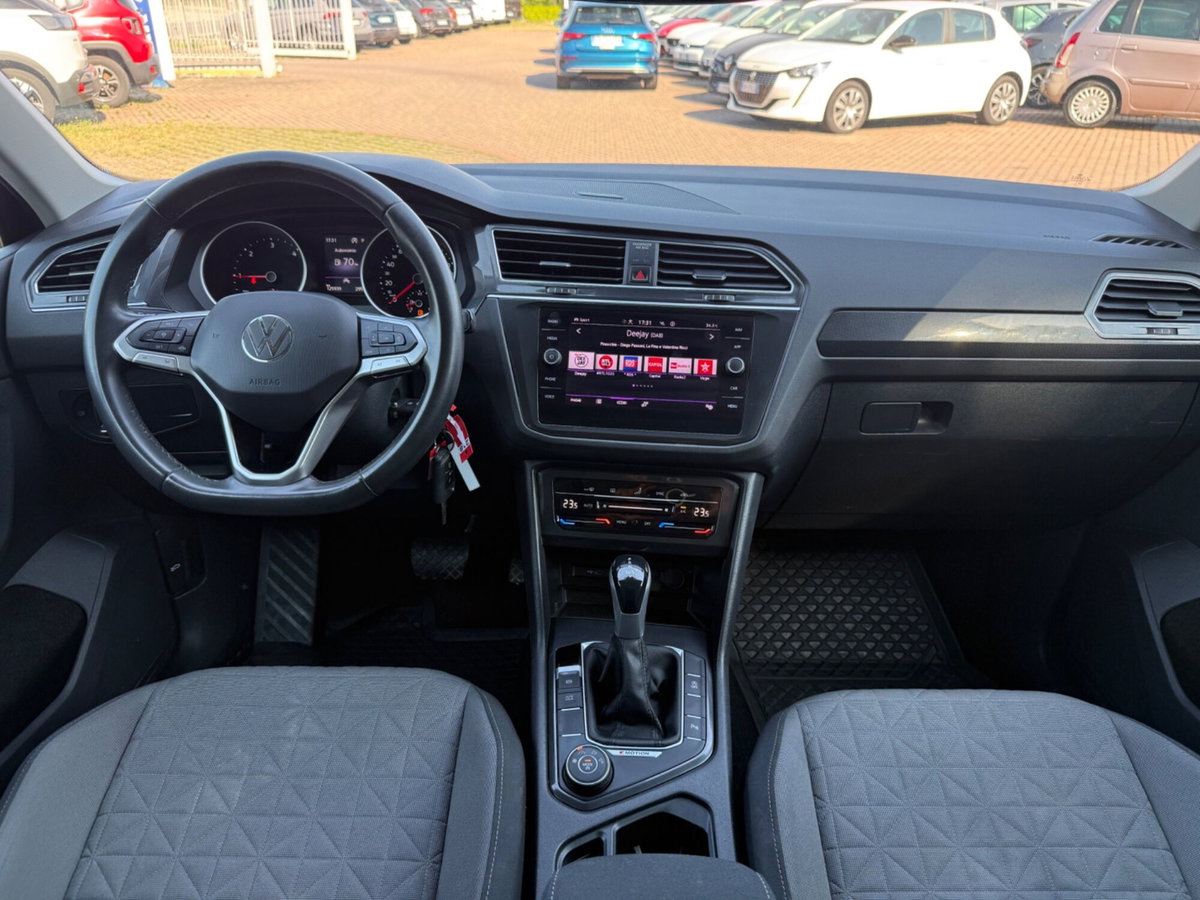 Volkswagen Tiguan 2.0 TDI 150 CV SCR DSG 4MOTION Life (10)