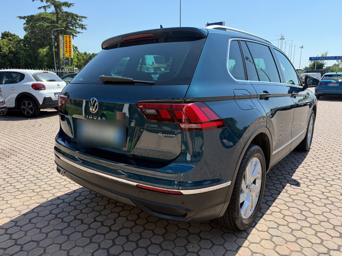 Volkswagen Tiguan 2.0 TDI 150 CV SCR DSG 4MOTION Life (6)