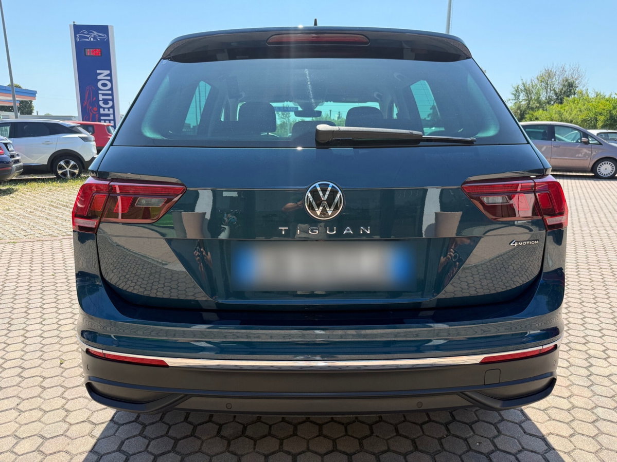 Volkswagen Tiguan 2.0 TDI 150 CV SCR DSG 4MOTION Life (8)