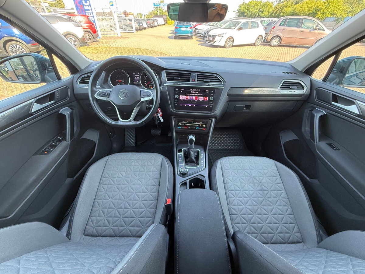Volkswagen Tiguan 2.0 TDI 150 CV SCR DSG 4MOTION Life (9)