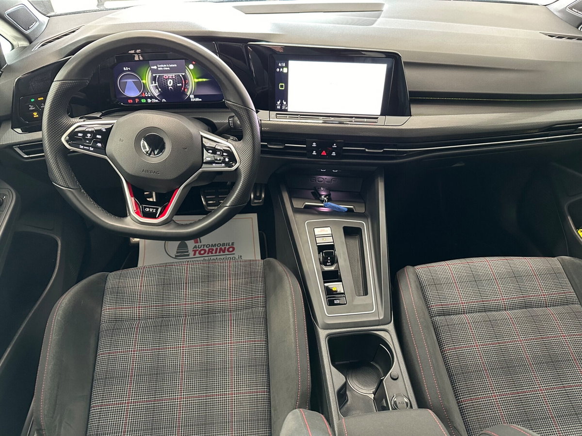 Volkswagen Golf 2.0 TSI GTI DSG (11)