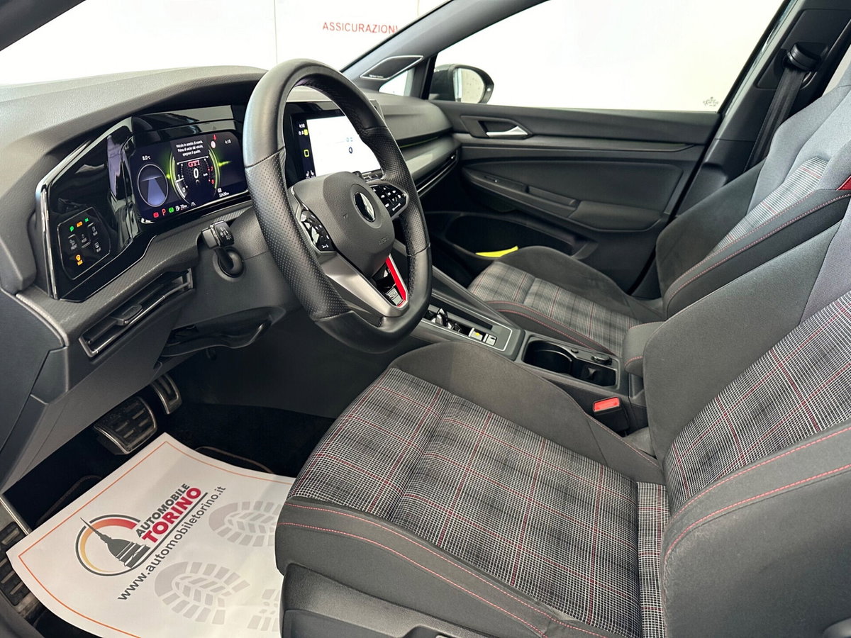 Volkswagen Golf 2.0 TSI GTI DSG (12)