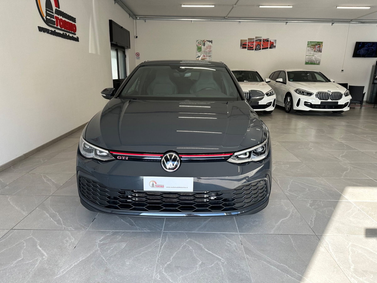 Volkswagen Golf 2.0 TSI GTI DSG (2)