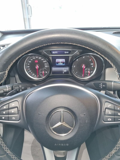 Mercedes-Benz GLA SUV 180 d Sport (11)