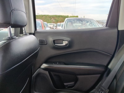 Jeep Compass 1.6 Multijet II 2WD Limited (12)