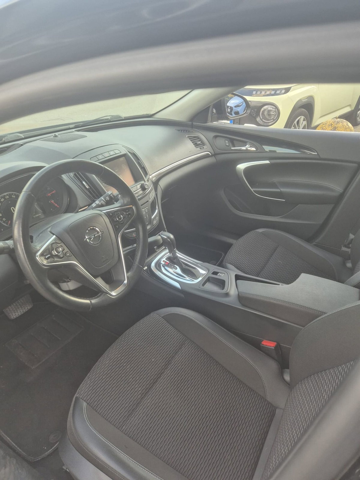 Opel Insignia Station Wagon CDTI 170CV Sports aut. Cosmo (14)