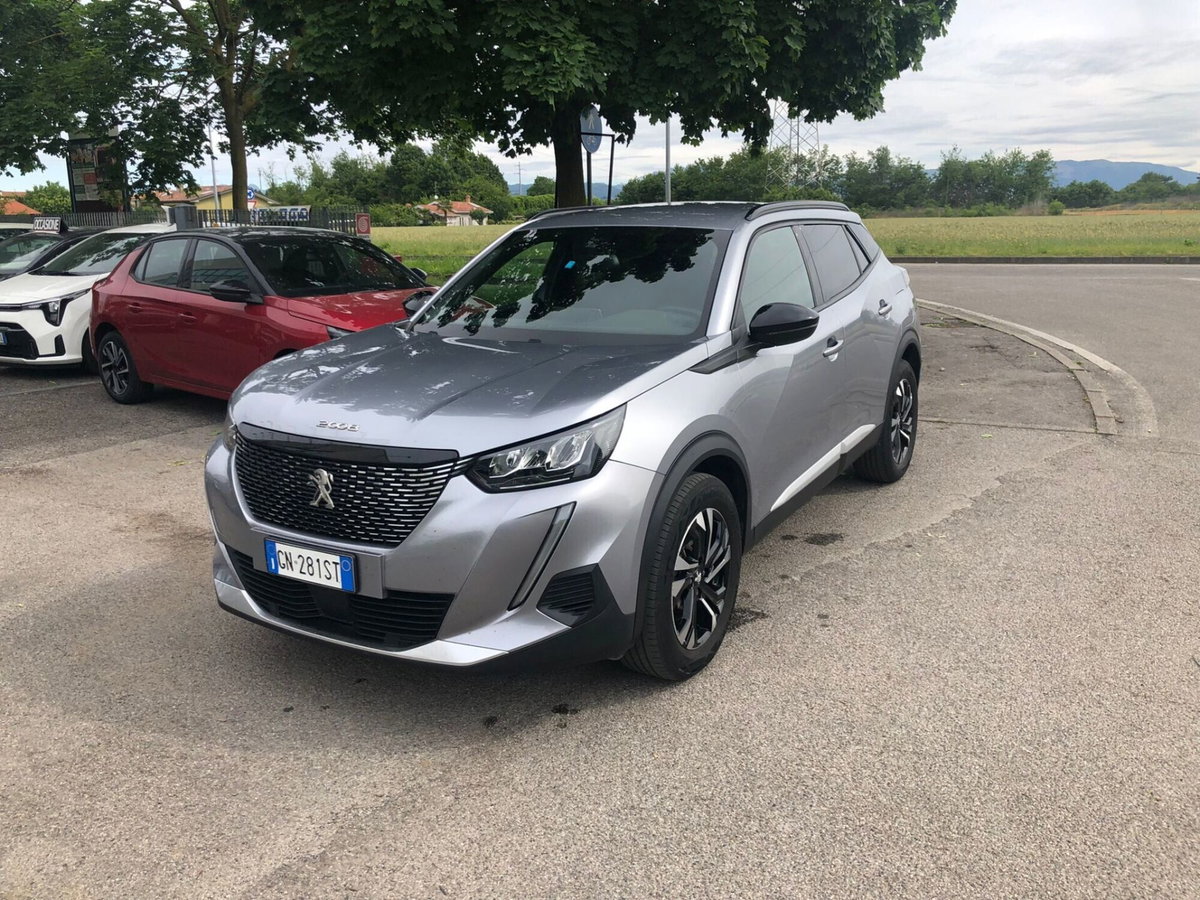 Peugeot 2008 BlueHDi 130 S&S EAT8 Allure Pack