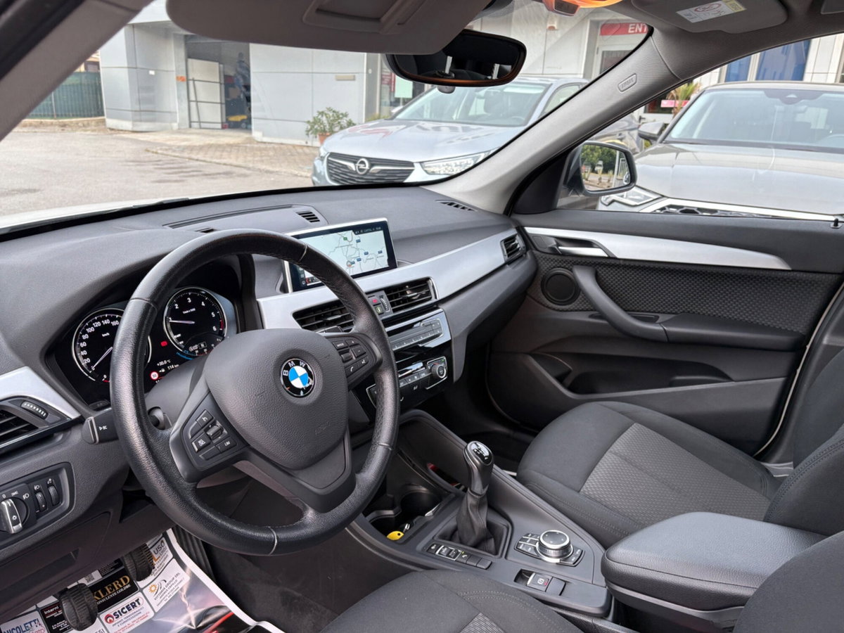 BMW X1 sDrive18d Sport (8)