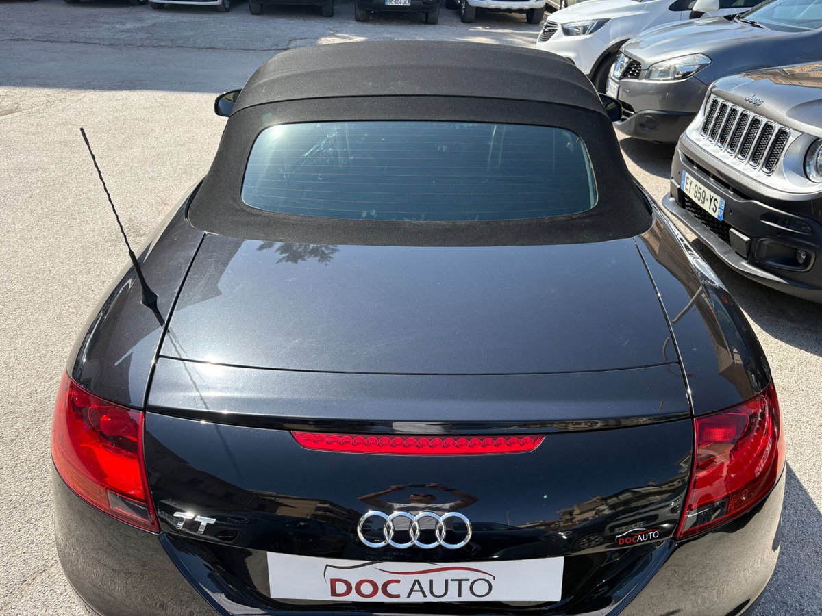 Audi TT Cabrio 2.0 TFSI (15)