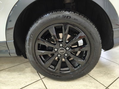 Audi Q3 35 TDI quattro S tronic Business (11)