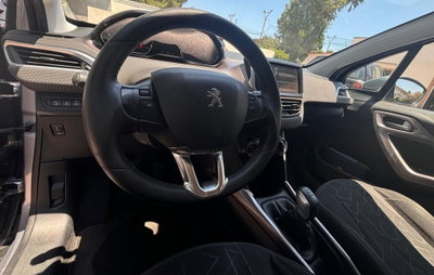 Peugeot 2008 e-HDi 92 CV Stop&Start Active (13)