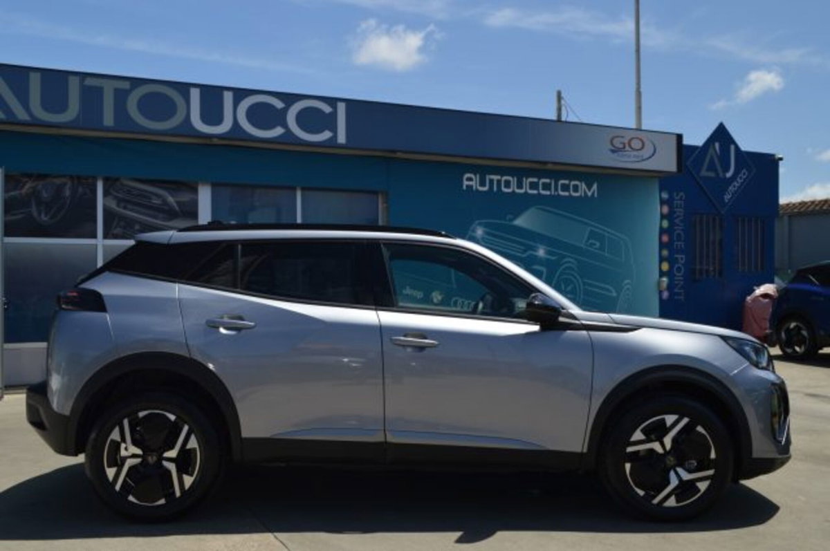 Peugeot 2008 1.2 puretech Allure s&s 100cv (20)