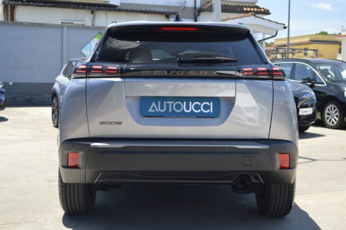Peugeot 2008 1.2 puretech Allure s&s 100cv (6)