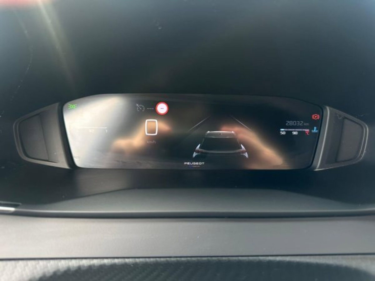 Peugeot 2008 1.2 puretech Allure s&s 100cv (11)
