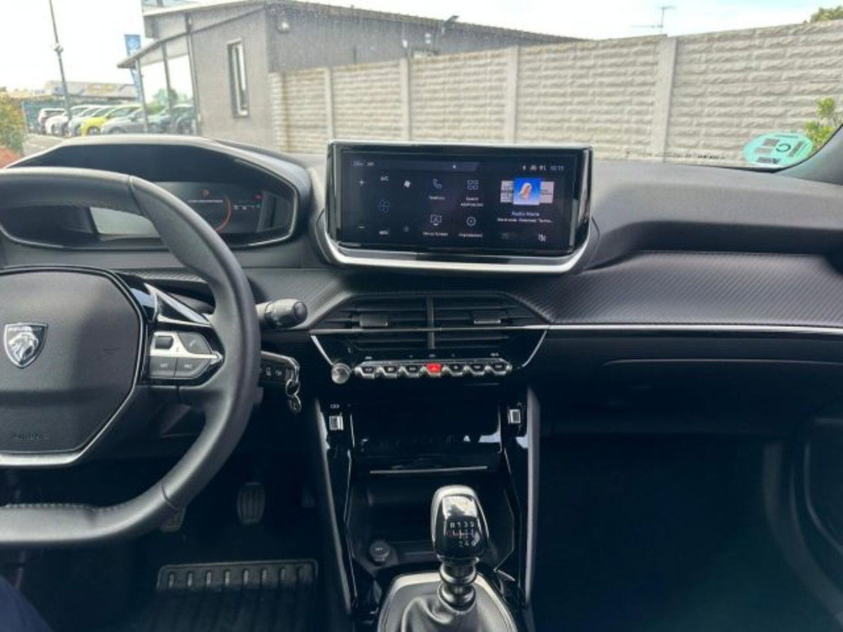 Peugeot 2008 1.2 puretech Allure s&s 100cv (12)