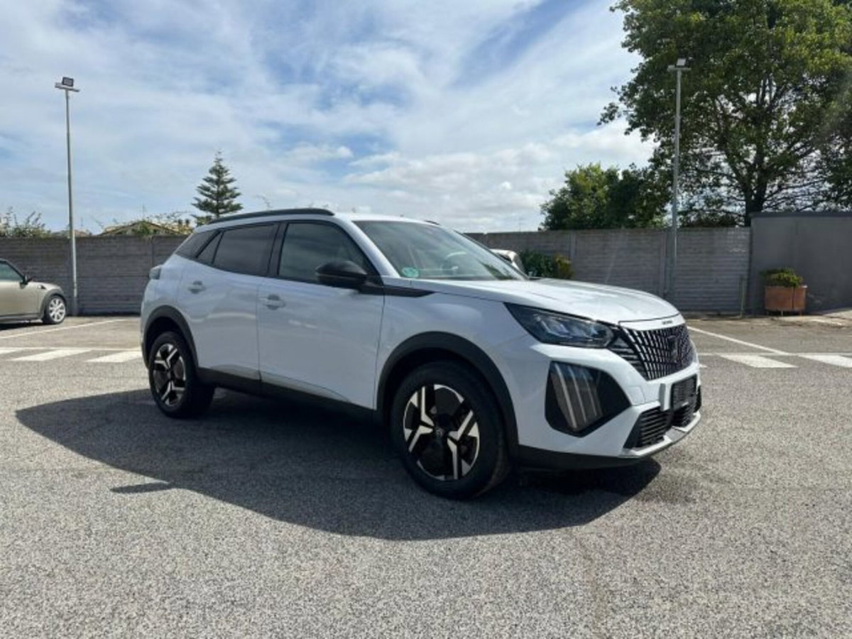 Peugeot 2008 1.2 puretech Allure s&s 100cv (3)