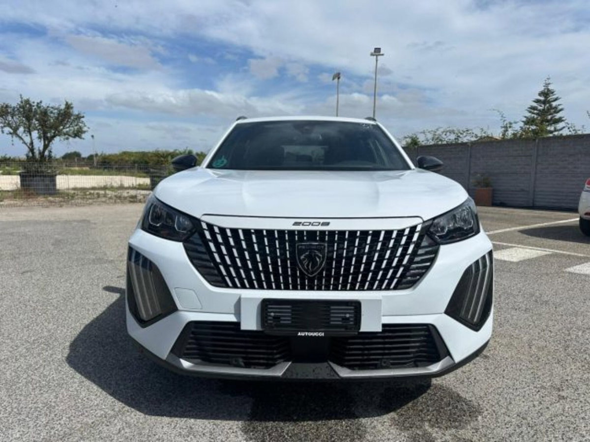 Peugeot 2008 1.2 puretech Allure s&s 100cv (4)