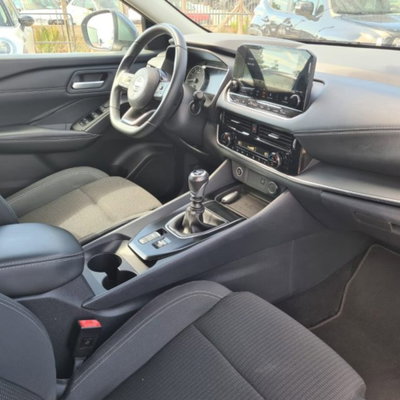 Nissan Qashqai MHEV 140 CV N-Style (10)