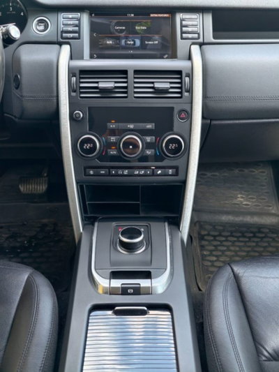 Land Rover Discovery Sport 2.0 TD4 150 CV SE (13)