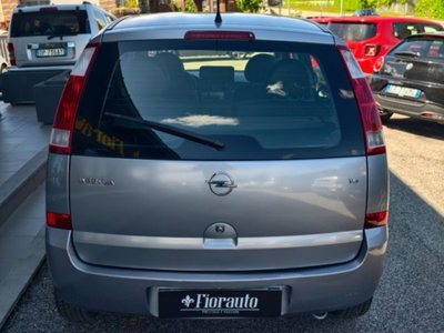 Opel Meriva 1.6 16V Cosmo (4)