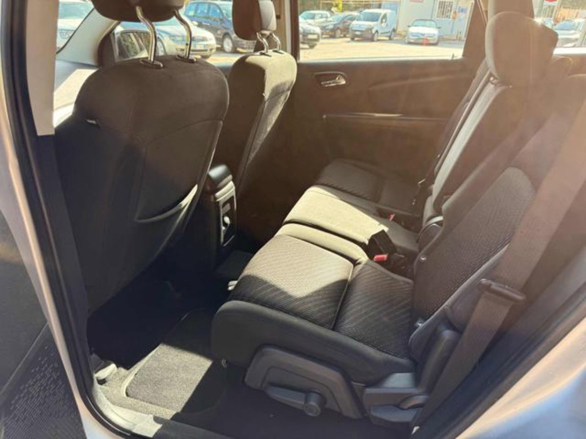 Fiat Freemont 2.0 Multijet 140 CV Urban (10)