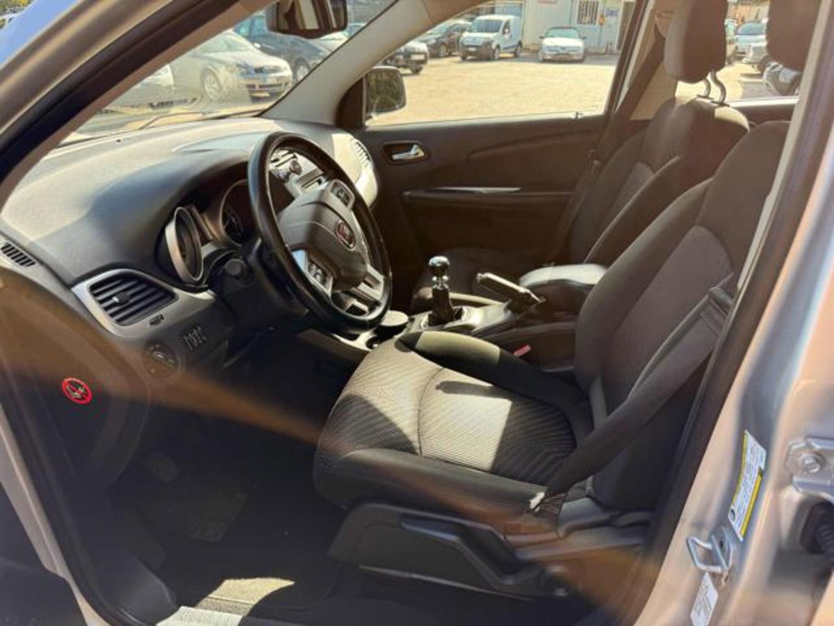Fiat Freemont 2.0 Multijet 140 CV Urban (11)