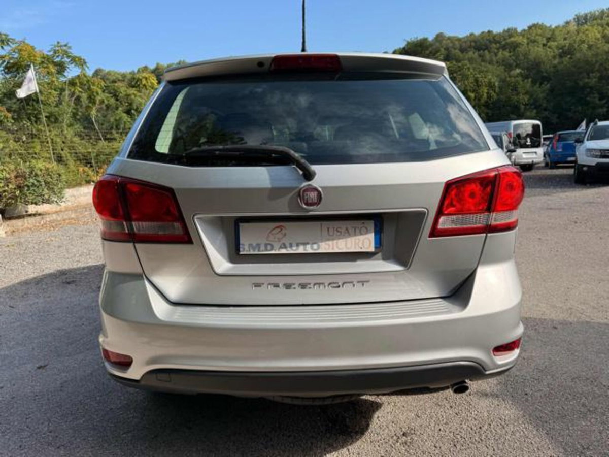 Fiat Freemont 2.0 Multijet 140 CV Urban (18)