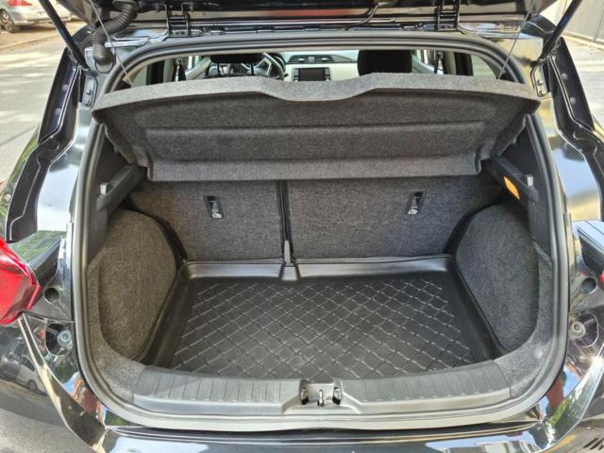 Nissan Micra IG-T 100 Xtronic 5 porte N-Tec (12)