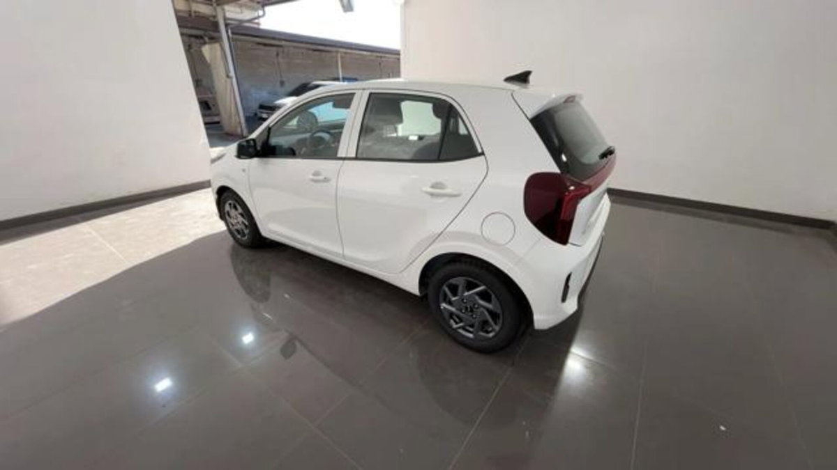 Kia Picanto 1.0 gdi Urban (2)
