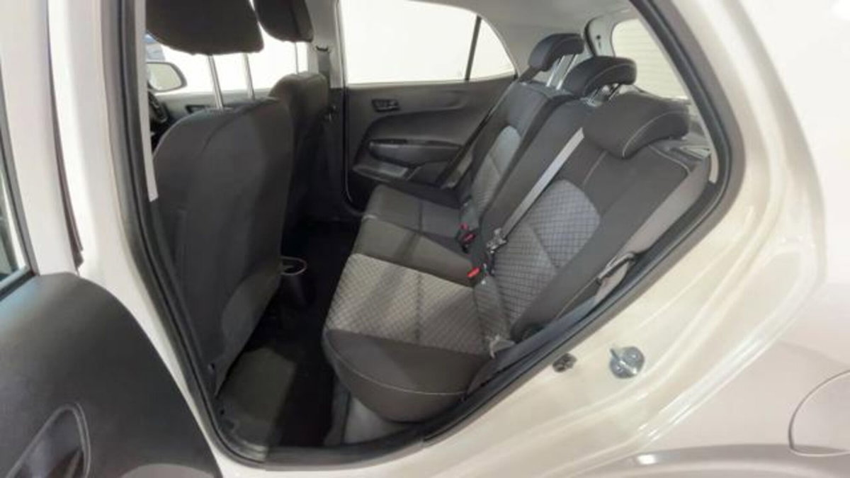 Kia Picanto 1.0 gdi Urban (7)