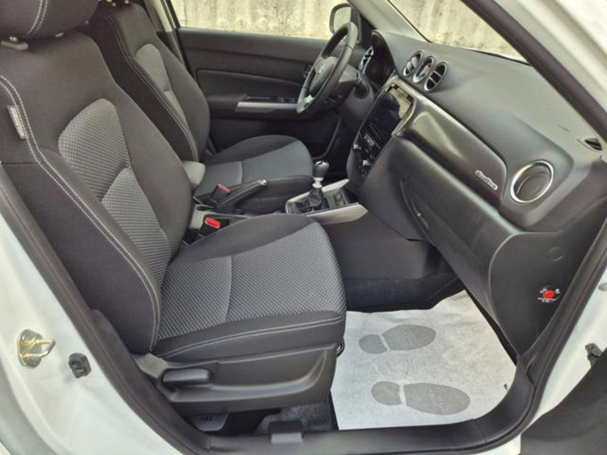 Suzuki Vitara 1.4 Hybrid 4WD AllGrip Easy Cool (11)