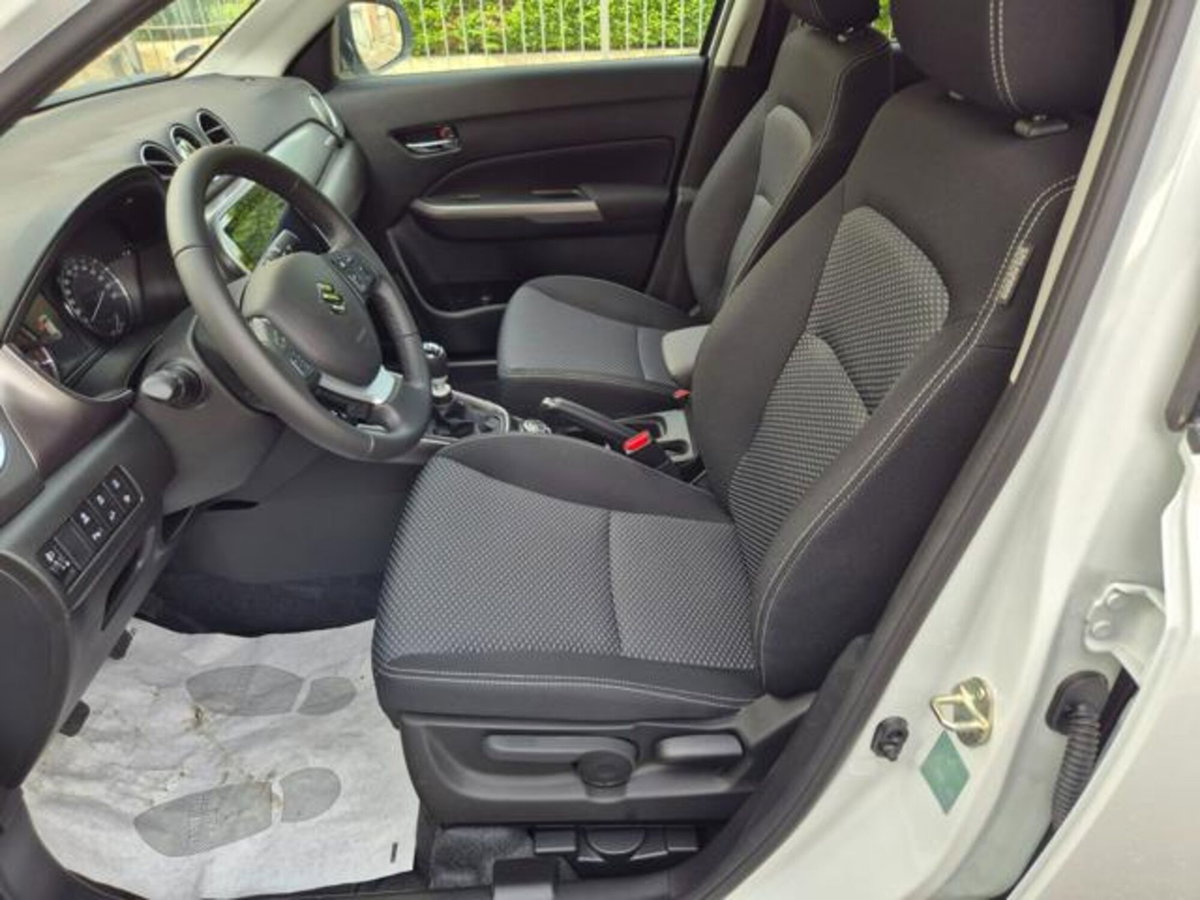 Suzuki Vitara 1.4 Hybrid 4WD AllGrip Easy Cool (9)