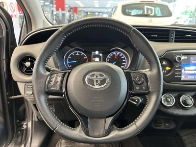 Toyota Yaris 1.0 5 porte Active (10)