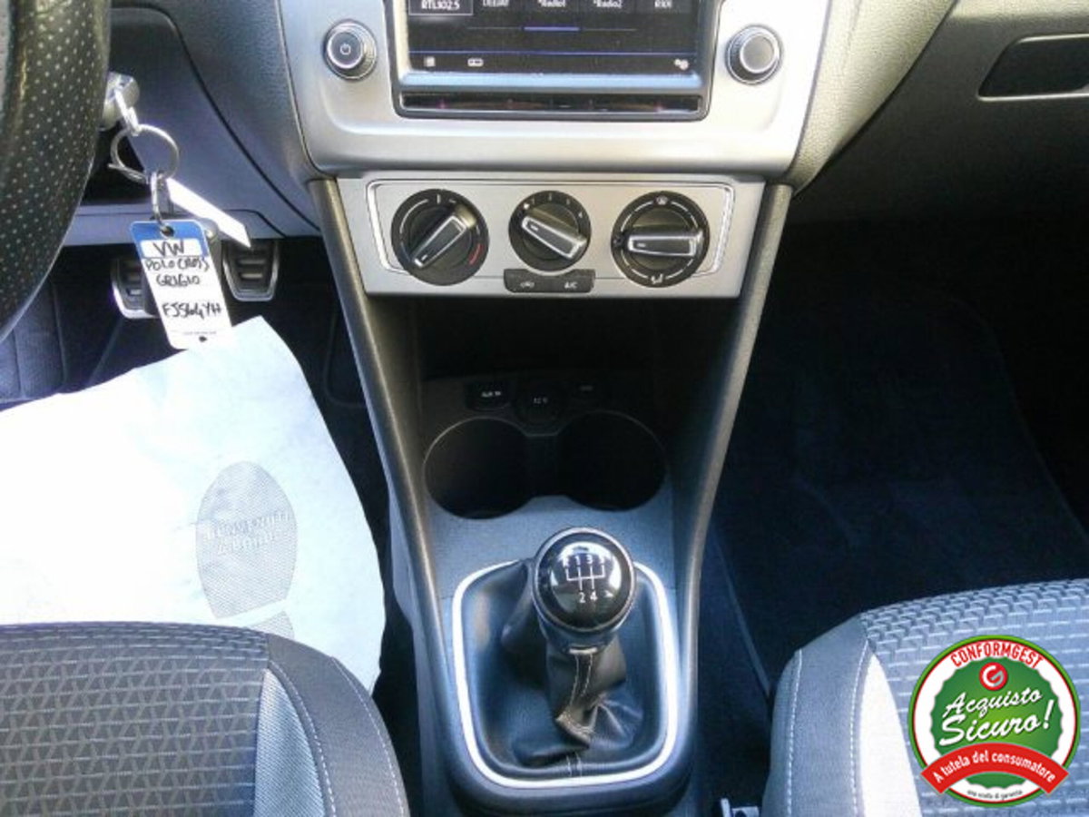 Volkswagen Polo Cross 1.4 TDI BlueMotion Technology (18)