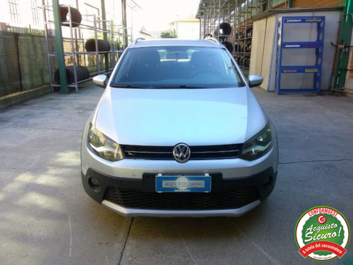 Volkswagen Polo Cross 1.4 TDI BlueMotion Technology (8)