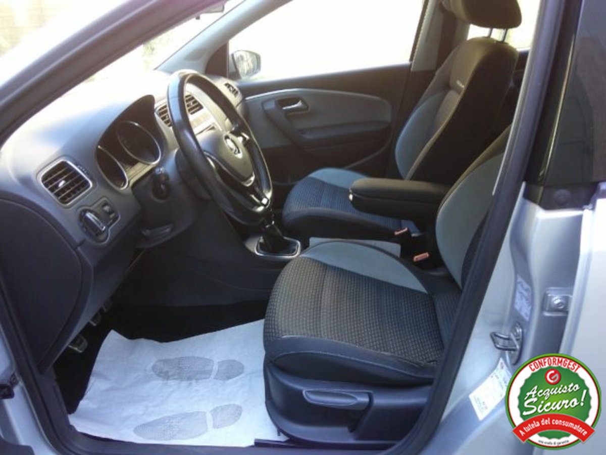 Volkswagen Polo Cross 1.4 TDI BlueMotion Technology (9)