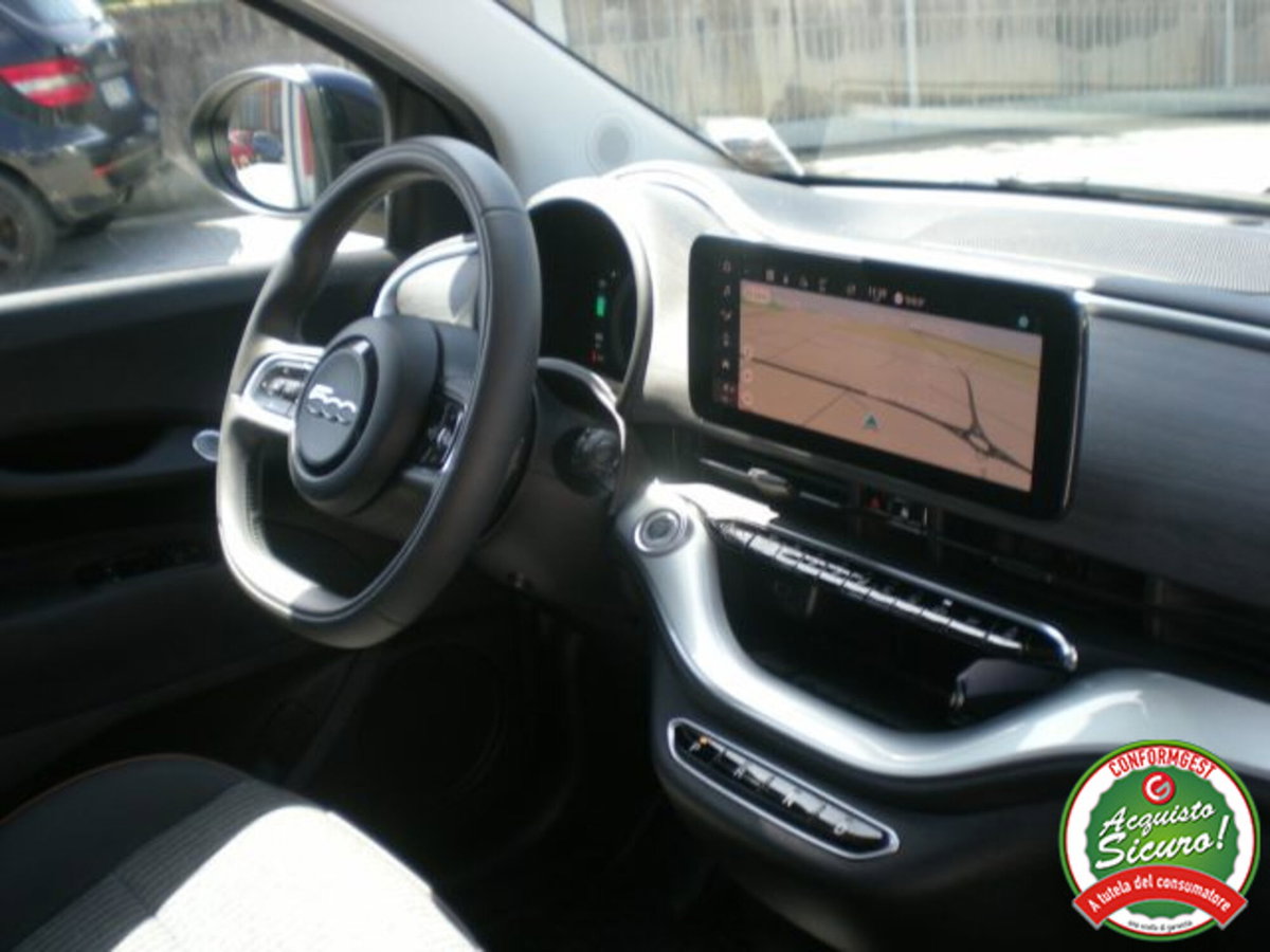 Fiat 500e Icon Berlina 42 kWh (11)