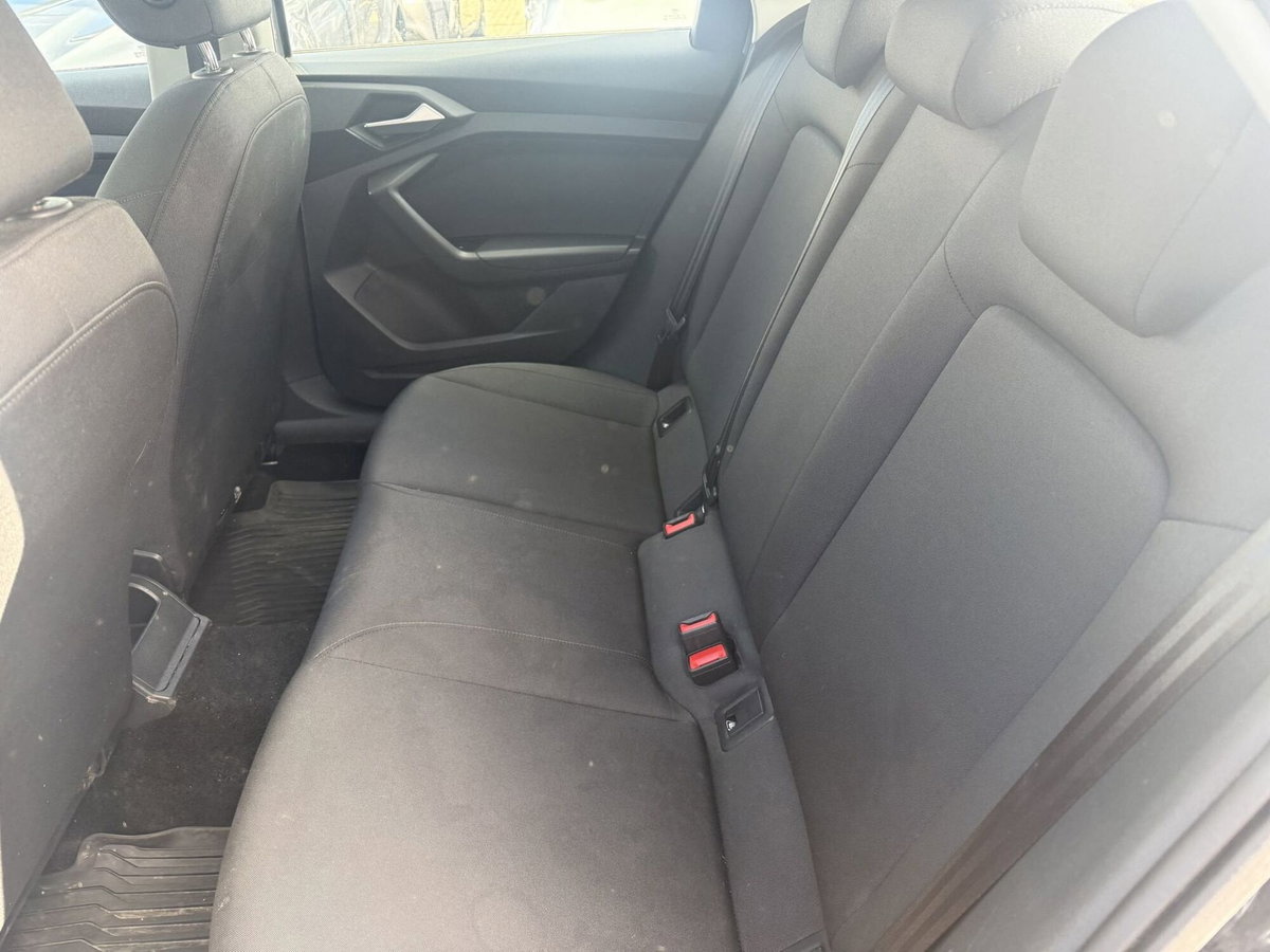Audi A1 Sportback 30 TFSI (12)