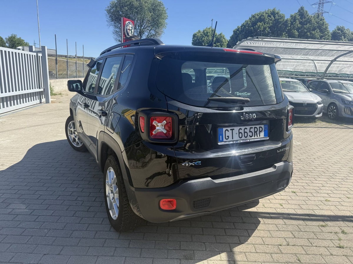 Jeep Renegade 1.3 T4 190CV PHEV 4xe AT6 Limited (7)