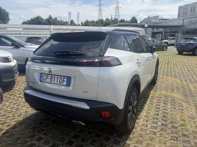 Peugeot 2008 PureTech 130 S&S EAT8 GT (5)