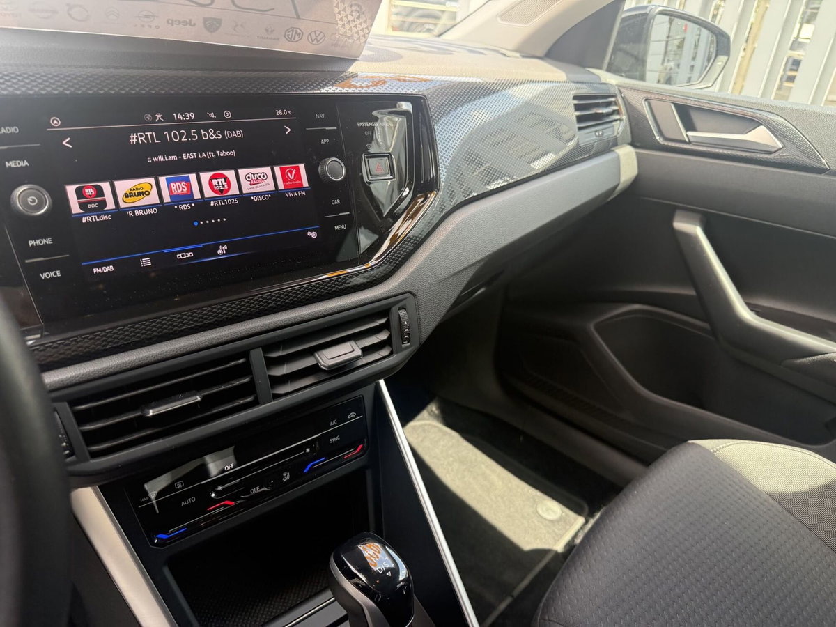 Volkswagen Polo 1.0 tsi Life 95cv dsg (12)