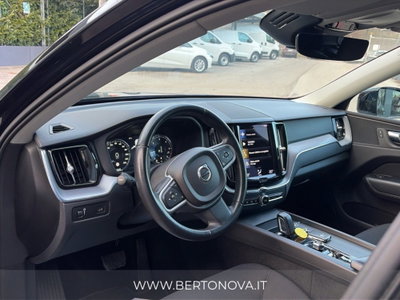 Volvo XC60 B4 (d) AWD Geartronic Momentum Pro (12)