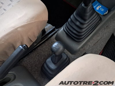 Suzuki Jimny 1.3i 16V cat Cabrio 4WD JLX (13)