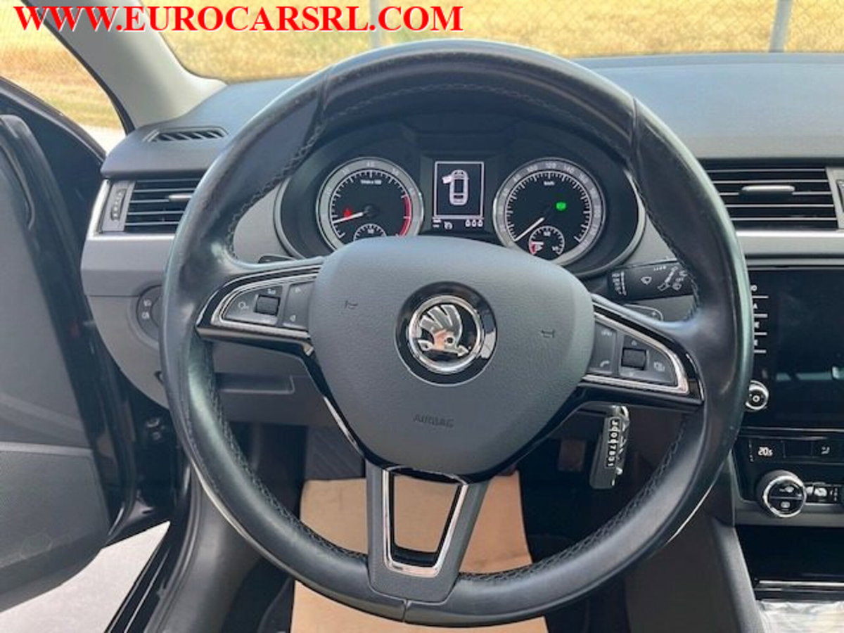 Skoda Octavia Station Wagon 1.4 TSI DSG Wagon Style G-Tec (13)
