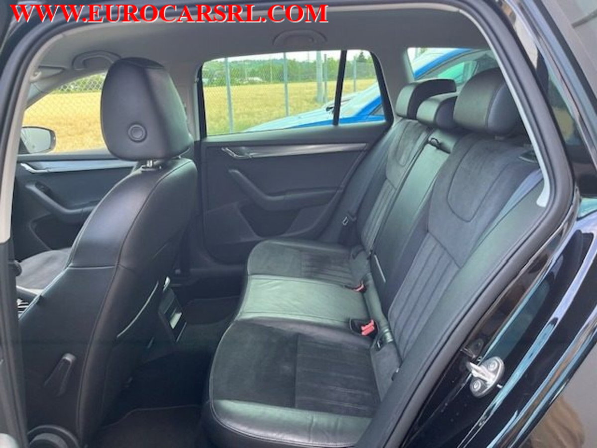Skoda Octavia Station Wagon 1.4 TSI DSG Wagon Style G-Tec (19)