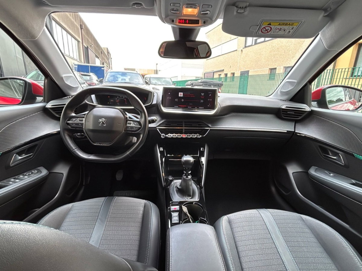 Peugeot 208 PureTech 100 Stop&Start 5 porte Allure (12)