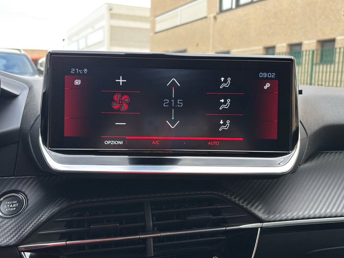 Peugeot 208 PureTech 100 Stop&Start 5 porte Allure (13)